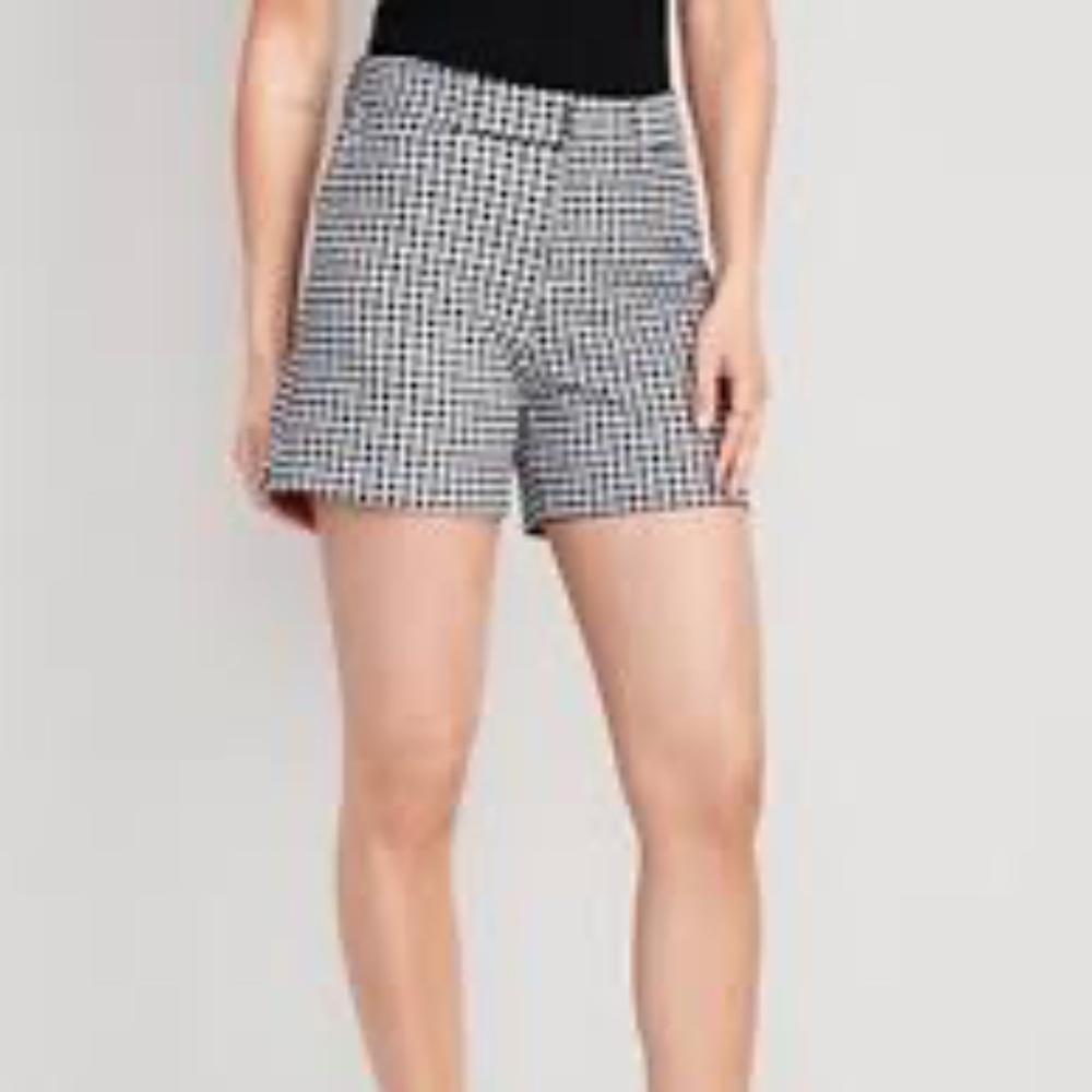 NEW Jennifer and grace diamond  geometric print Girlfriend Bermuda Short 14